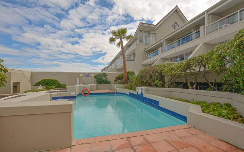 To Let 2 Bedroom Property for Rent in Dolphin Beach Western Cape